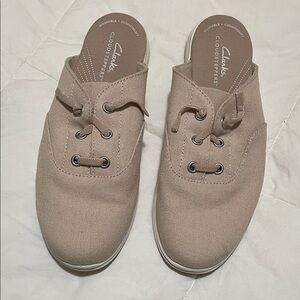 Clarks Women's Beige Canvas Mules Slip On Shoes Size 8